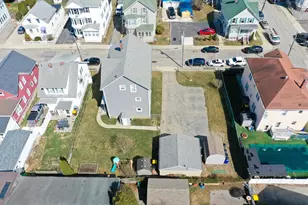 1417 Globe St, Fall River, MA 02721 - Photo 40