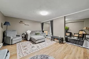 5 Wellesley Ave, Worcester, MA 01605 - Photo 24