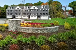 32 Elise Ave, Londonderry, NH 03053 - Photo 8