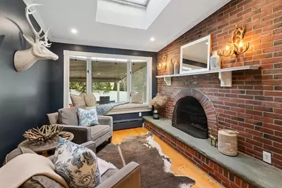 319 Lowell St, Lynnfield, MA 01940 - Photo 14