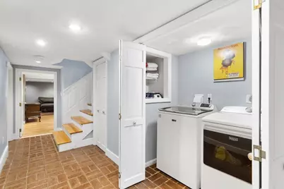 319 Lowell St, Lynnfield, MA 01940 - Photo 28