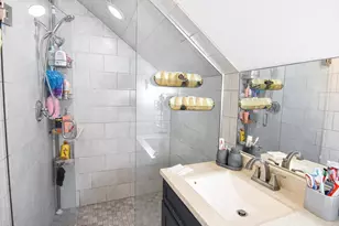 84 Litchfield St, Boston, MA 02135 - Photo 14