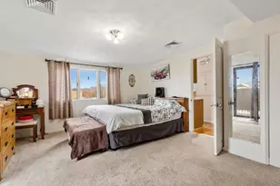 2123 7th St, Medford, MA 02155 - Photo 32