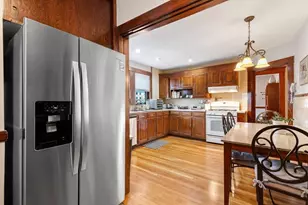 2123 7th St, Medford, MA 02155 - Photo 12