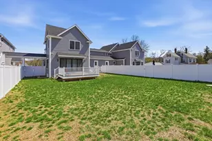 29 Grove St, Hudson, MA 01749 - Photo 38