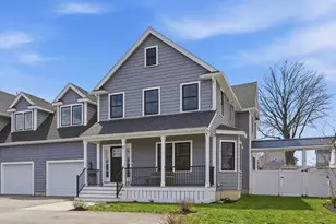 29 Grove St, Hudson, MA 01749 - Photo 1