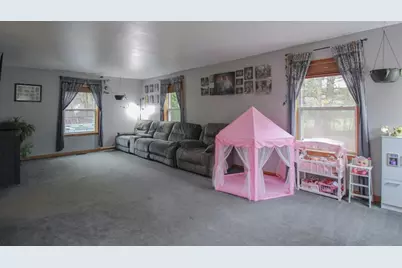 261 Greenwich Rd, Ware, MA 01082 - Photo 16