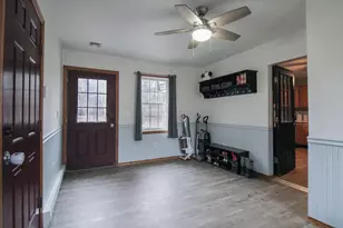 261 Greenwich Rd, Ware, MA 01082 - Photo 4