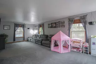 261 Greenwich Rd, Ware, MA 01082 - Photo 12