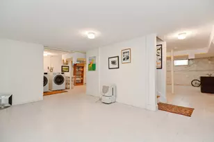 3 Forest St, Newton, MA 02461 - Photo 22