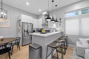 60 Cross St E, Somerville, MA 02143 - Photo 6