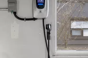 60 Cross St E, Somerville, MA 02143 - Photo 22