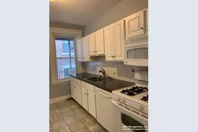 30 Chiswick Rd #4, Boston, MA 02135 - Photo 4