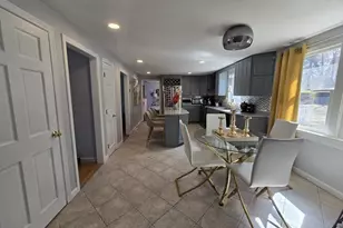 20 Farm Pond Rd, Dracut, MA 01826 - Photo 18