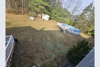 20 Farm Pond Rd, Dracut, MA 01826 - Photo 4