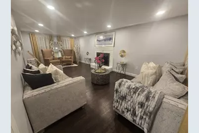 20 Farm Pond Rd, Dracut, MA 01826 - Photo 16