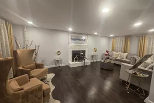 20 Farm Pond Rd, Dracut, MA 01826 - Photo 4