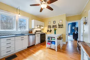 6 Pinedale Rd, Boston, MA 02131 - Photo 6