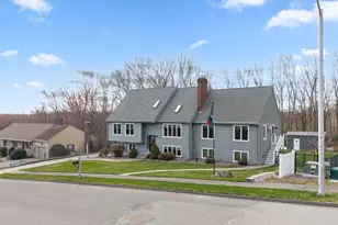 16 Flint Pond Rd, Worcester, MA 01604 - Photo 2