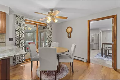 16 Flint Pond Rd, Worcester, MA 01604 - Photo 14