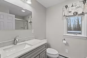 16 Flint Pond Rd, Worcester, MA 01604 - Photo 22