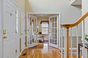 20 Constitution Cir, Holliston, MA 01746 - Photo 4