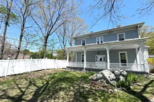 6 Rockland Pl, Newton, MA 02464 - Photo 2
