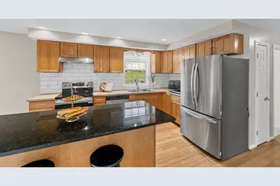 30 Old West Warren Rd, Warren, MA 01083 - Photo 16