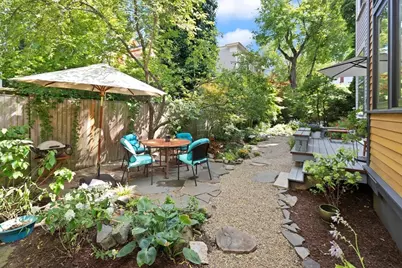 32 Hawthorn St, Cambridge, MA 02138 - Photo 36