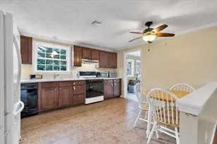 145 Quinaquisset Ave, Mashpee, MA 02649 - Photo 6