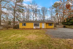145 Quinaquisset Ave, Mashpee, MA 02649 - Photo 22