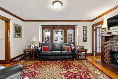 105 Poplar St #1, Watertown, MA 02472 - Photo 4