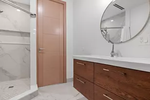 71 Grove St, Brookline, MA 02467 - Photo 32