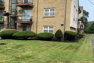 81 High St, Amesbury, MA 01913 - Photo 4