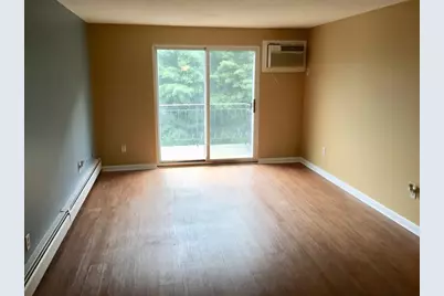 81 High St #23, Amesbury, MA 01913 - Photo 8