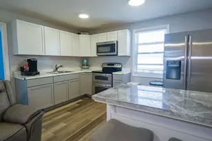 17 Lombard St, Springfield, MA 01105 - Photo 18