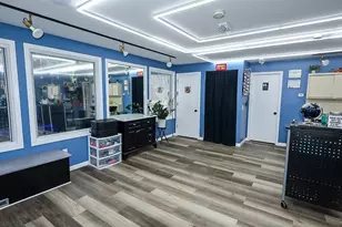 17 Lombard St, Springfield, MA 01105 - Photo 6