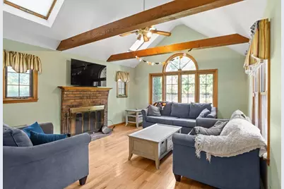 20 Country Farm Rd, East Bridgewater, MA 02333 - Photo 8