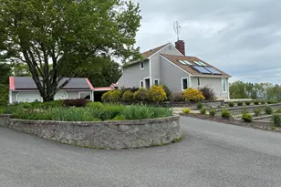 169 Old Albany Rd, Greenfield, MA 01301 - Photo 4