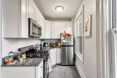 62 West Cedar St #3, Boston, MA 02114 - Photo 8