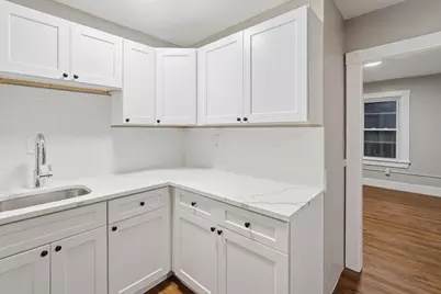 44 Pratt St. #3R, Fitchburg, MA 01420 - Photo 2