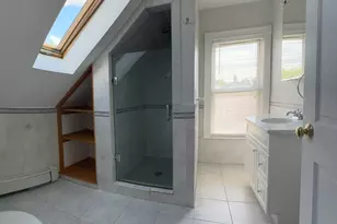 25 Barnes St, Waltham, MA 02453 - Photo 10
