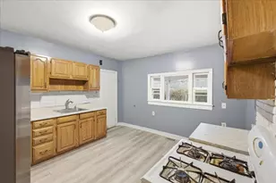 99 W Central St, Natick, MA 01760 - Photo 18