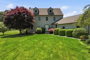 17 Stoneybrook Rd, Grafton, MA 01536 - Photo 1