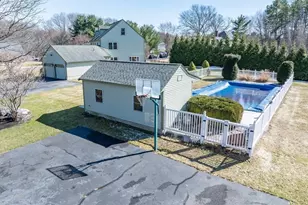 17 Stoneybrook Rd, Grafton, MA 01536 - Photo 32