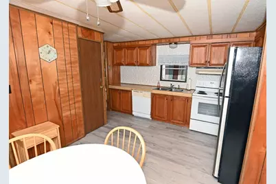 140 Jupiter Circle, Wareham, MA 02576 - Photo 8