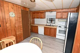 140 Jupiter Cir, Wareham, MA 02576 - Photo 8