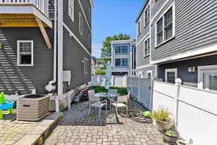 35 Tuckerman St, Boston, MA 02127 - Photo 30