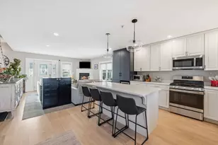 35 Tuckerman St, Boston, MA 02127 - Photo 2