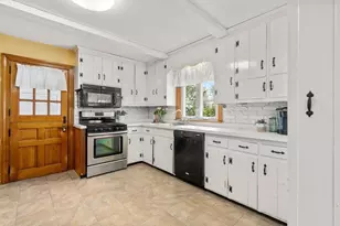 1 Walker St, Maynard, MA 01754 - Photo 12